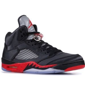Air Jordan 5 satin bred